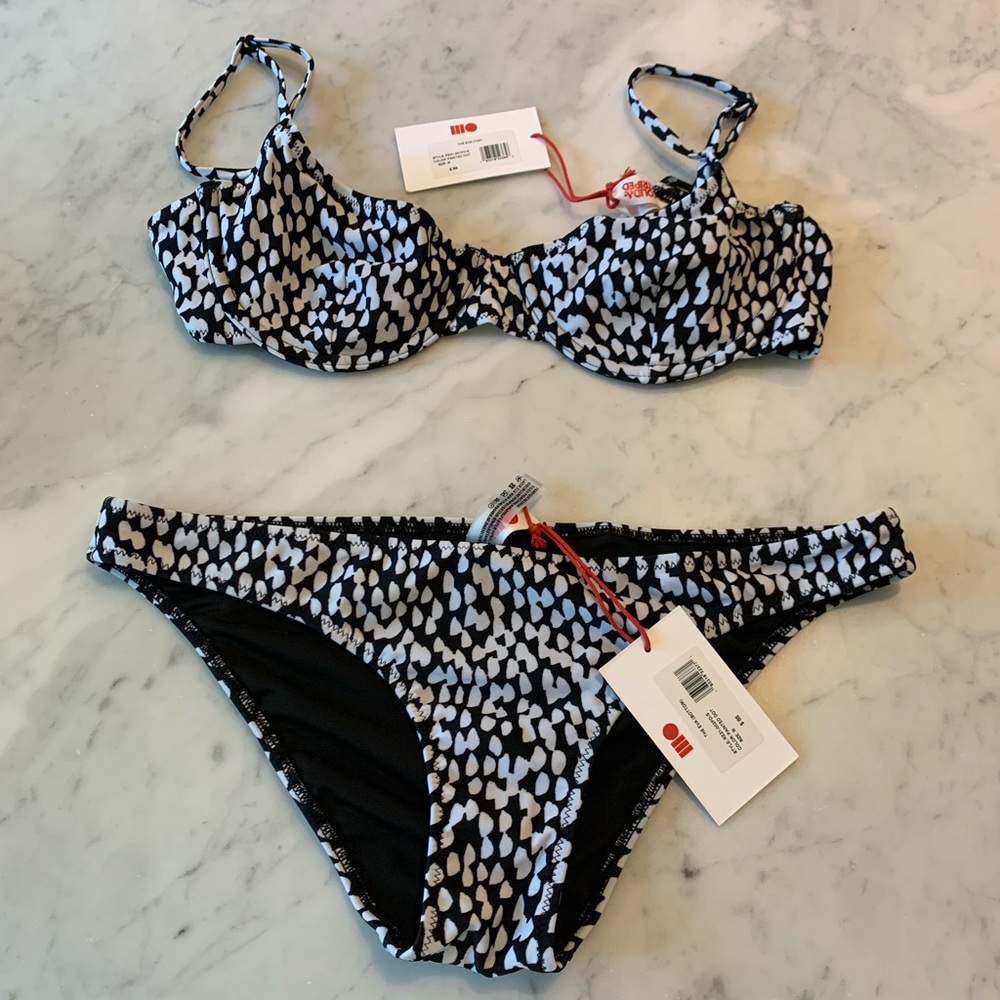 Brand New with Tags Solid & Striped The Eva bikini in painted dot